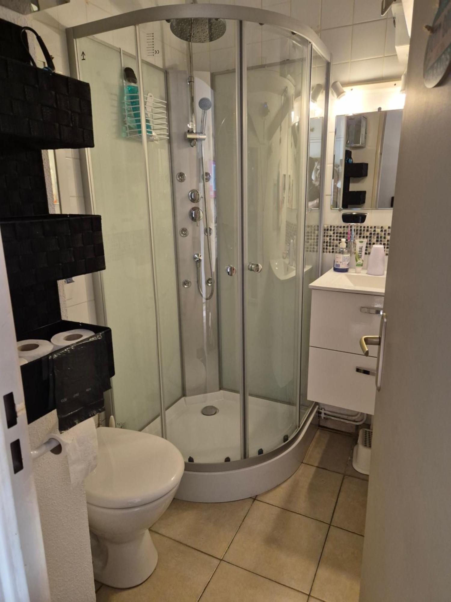 Havre De Paix Appart Climatise,Piscine,Wifi 르발카레스 외부 사진